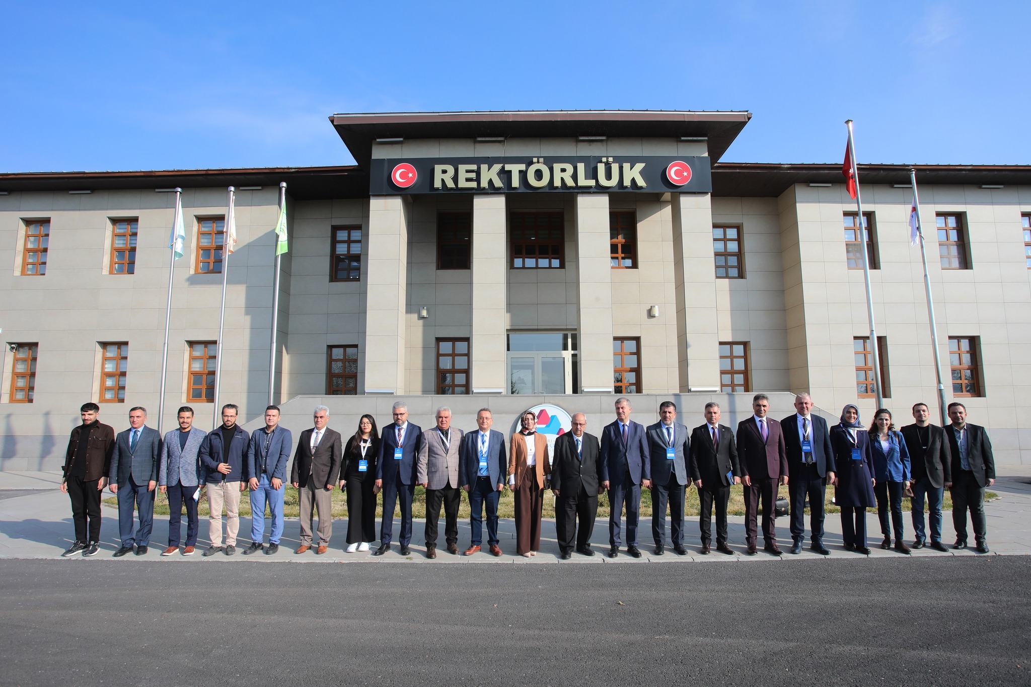 583327867 25040873222208597 1495039493091677221 N