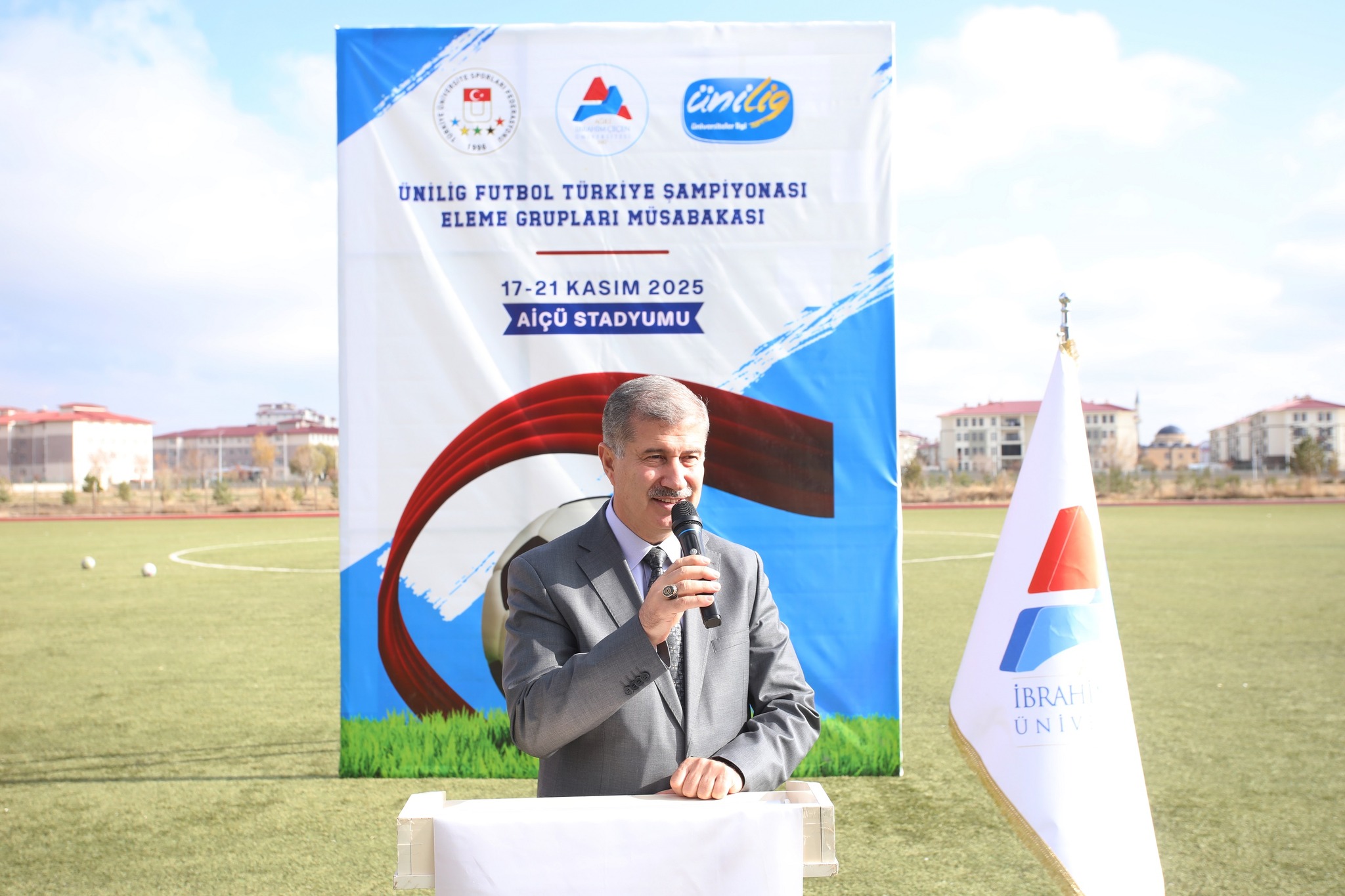 584555881 25066488366313749 1817546053600441569 N