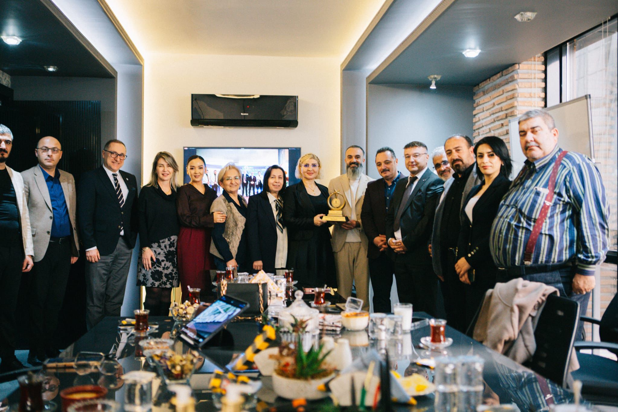 I M G 20251201 W A0000