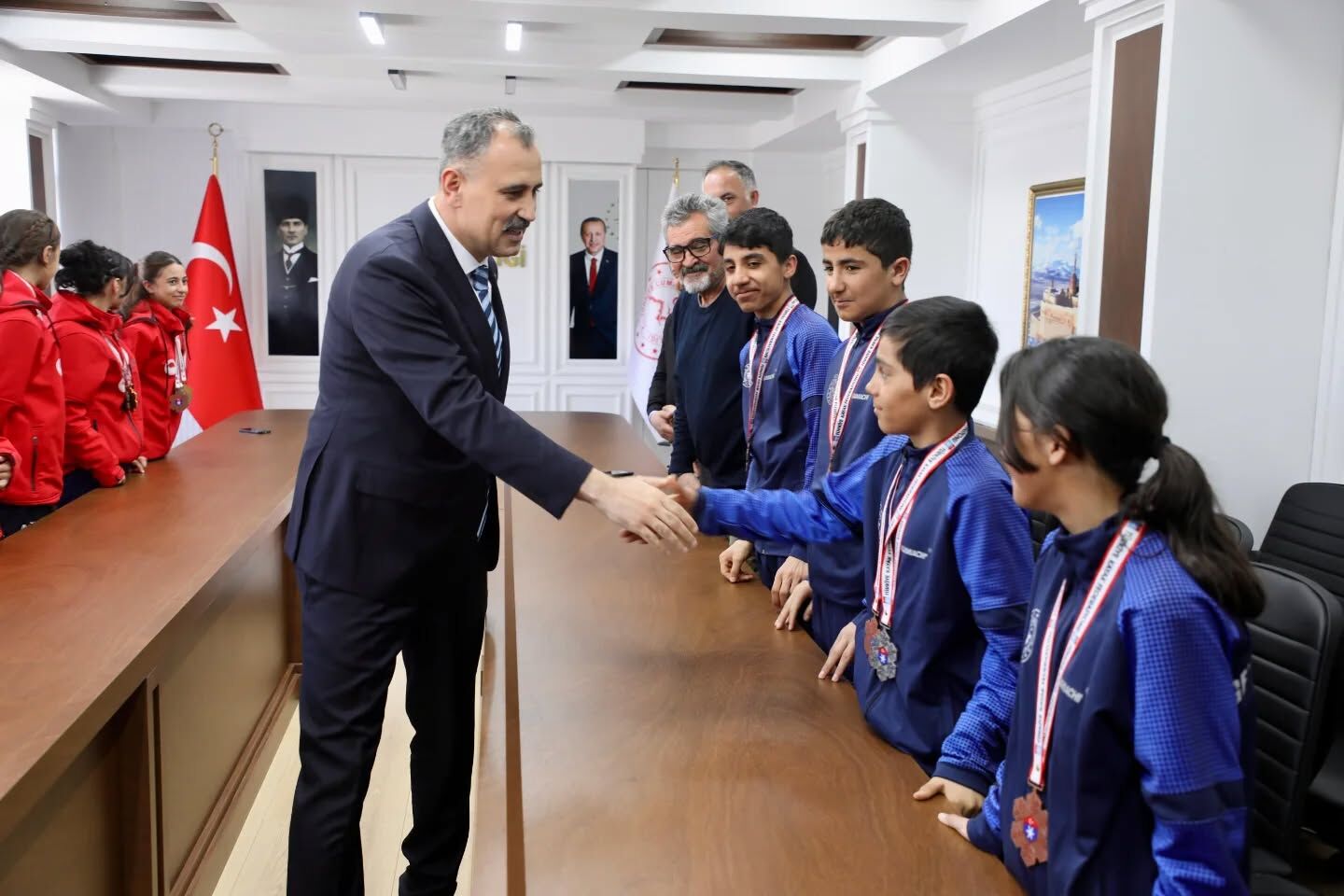 651109066 18301935997275146 2110905145207104993 N