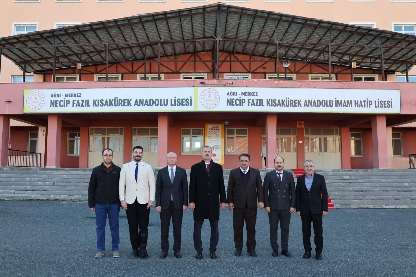 669686646 18307066426275146 8370398444643298238 N