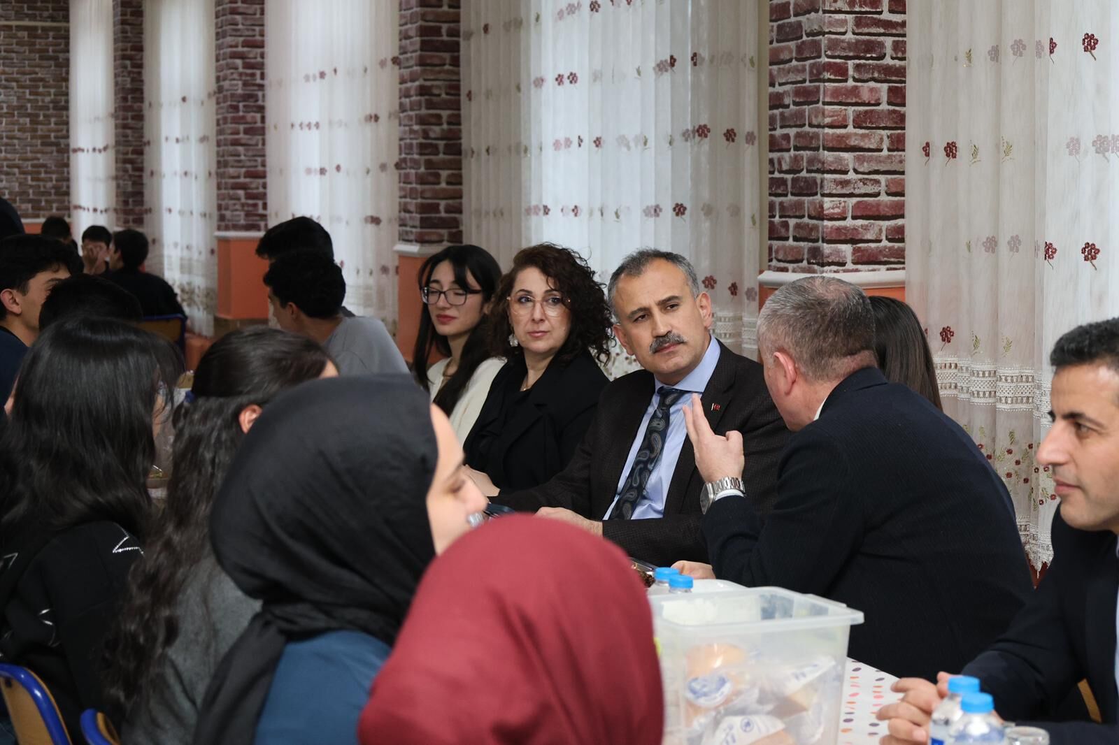 Fe3E6A65 Cea5 4Acd A35A 3Eb9159B739E