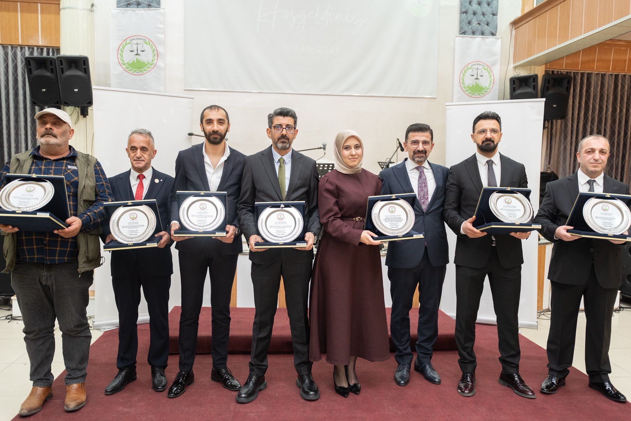 Ffb80237 3C96 4C7E B98B 6Bcce342D91C