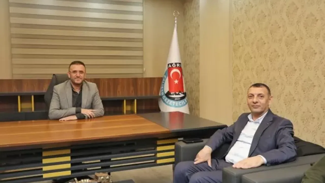 AK Parti Ağrı Belediye Başkan Adayı Aydın, Ağrı Çalışan Gazeteciler Cemiyeti’ni ziyaret etti