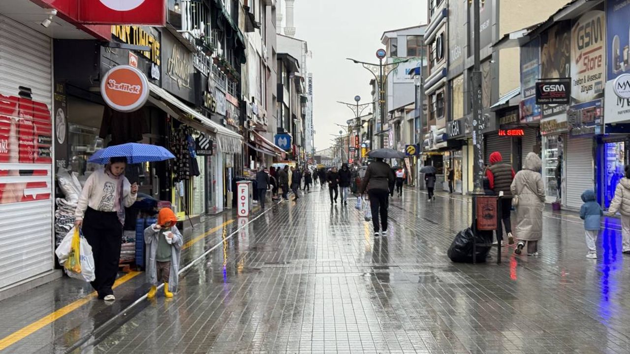 Ağrı’da yağışlar etkili oldu!