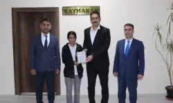 Hamur Kaymakamı Yıldırım’a, başarılı öğrencilerden ziyaret