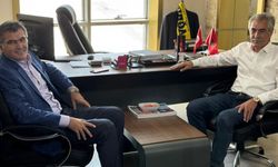 Hüsamettin Aydın, Ağrı Emekliler Derneği'ni Ziyaret Etti
