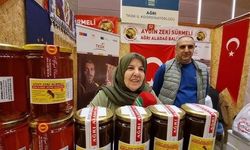 Ağrı’nın İlk Kadın Bal Üreticisi Hasadını Tamamladı