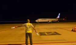 SunExpress, Ağrı’daki ilk gece uçuşunun yaptı