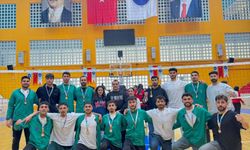 AİÇÜ Erkek Voleybol Takımı Bölge Şampiyonu Oldu!