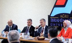 AİÇÜ Rektörü Prof. Dr. Gülçin, Basın Mensuplarıyla Bir Arada