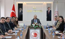 Ağrı Valiliği ve Ağrı Belediyesi arasındaki mesafe aşılıyor!