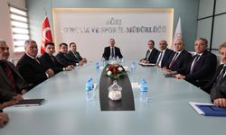 Vali Bozkurt’tan Ağrı Gençlik ve Spor İl Müdürlüğü’ne Ziyaret