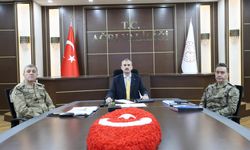 Ağrı Valisi Önder Bozkurt, Sınır Güvenliği Toplantısına Katıldı