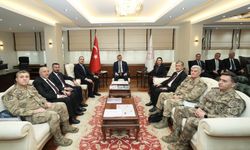 Ağrı’da İçişleri Bakanı Mustafa Çiftçi’den Valilik ve Parti Ziyareti
