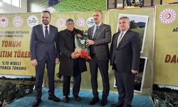 Ağrı’da 440 üreticiye 44 ton sertifikalı yonca tohumu!