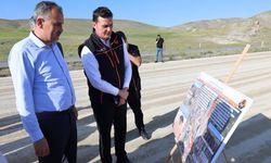 Ağrı Valisi Bozkurt, Taşlıçay ve Doğubayazıt’ta karayolu projelerini inceledi