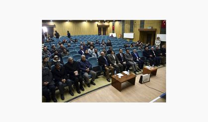 Ağrı,''İŞKUR'' Doğubayazıt'ta 'istihdam destekleri' toplantısı düzenledi