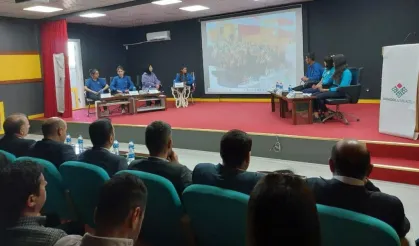 Tutak’ta Anadolu Mektebi Yazar Okumaları paneli düzenlendi