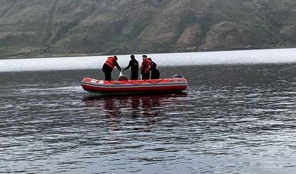 Balıkgöl'e Teknesiyle Açıldı, Kendisinden Haber Alınamıyor!