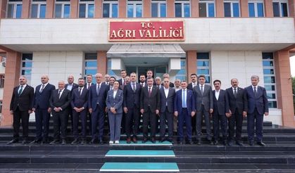 ATSO Başkanı Alpaslan, Ağrı’nın Taleplerini Cumhurbaşkanı Yardımcısı Yılmaz’a İletti