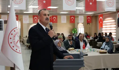 Ağrı’da Gaziler Günü buluşması: Vali Bozkurt gaziler ve ailelerini dinledi