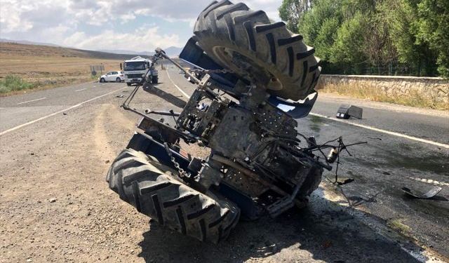 Eleşkirt'te trafik kazası 2 yaralı