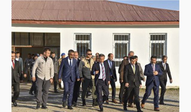 Ağrı Valisi Süleyman Elban'dan Eleşkirt'te Ziyaret