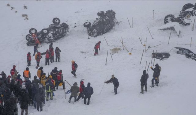 Van'da Çığ Altında Kalarak Hayatını Kaybedenlerin İsimleri Belli Oldu