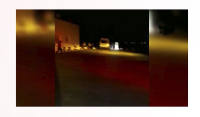 Ağrı'da  LPG deposuna çarpan minibüs paniğe neden oldu