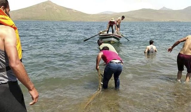 Ağrı'da serinlemek için girdiği gölde boğuldu