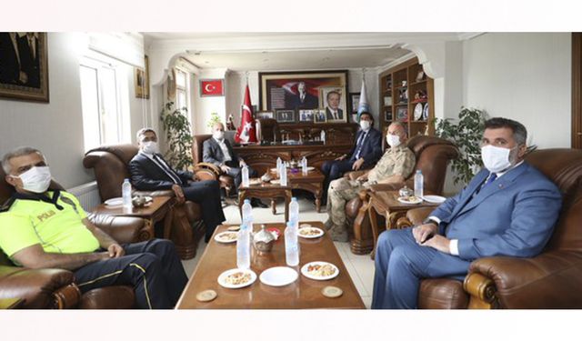 Vali Varol'dan Taşlıçay Belediyesi Ziyareti