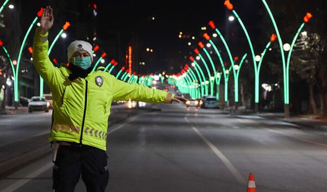 İçişleri Bakanlığı, 81 İl Valiliğine 'Kısmi Kapanma' konulu genelgeyi gönderdi