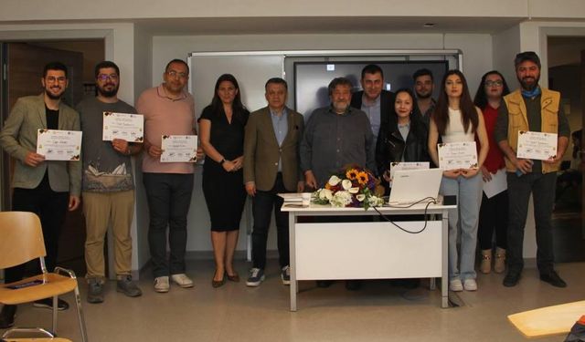 Küresel Medya Okulu ilk mezunlarını verdi!