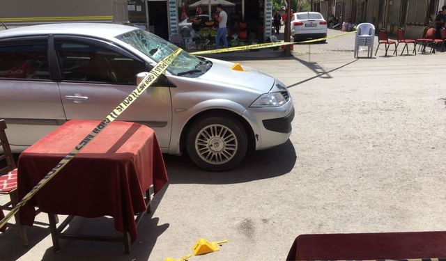 Patnos’da aileler çatıştı!