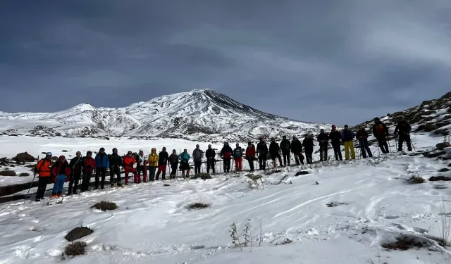 TDF’nin 2024 Ağrı dağı kış tırmanışı tamamlandı