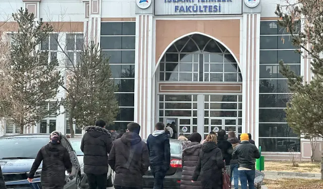 Hatasonu Ağrı'da AÖF sınavı rüzgarları esti!