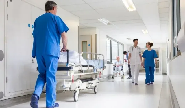 Özel hastanelerde ek ücret alınmayacak!