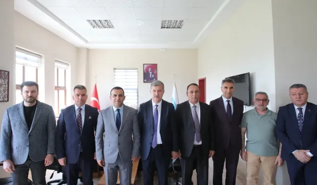 AİÇÜ’de Yeni Görev: Prof. Dr. Ahmet Ocak Akdemir MYO Müdürü Oldu