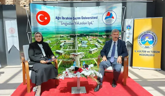 YÖK Bilim Kafe etkinliği, İshak Paşa Sarayı'nda yapıldı