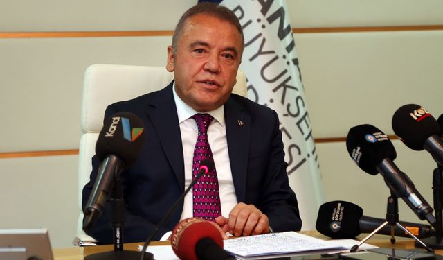 Muhittin Böcek, görevden uzaklaştırıldı!