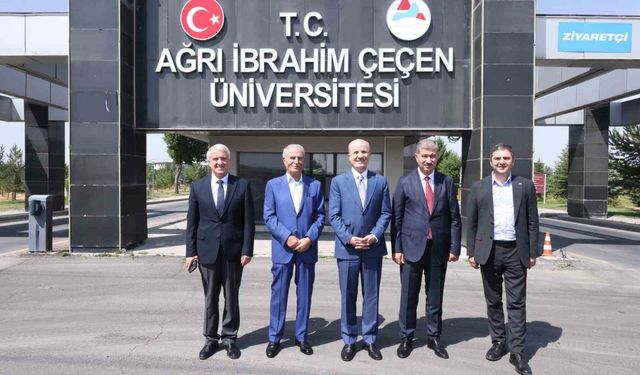 YÖK Başkanı Özvar, şehit yakınlarına müjdeyi verdi