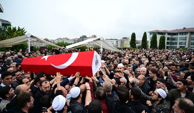 Sevenleri, Yavuz Bülent Bakiler’e veda etti