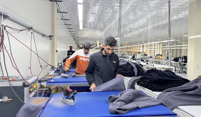 Ağrı’da üç yeni tekstil fabrikası açıldı!