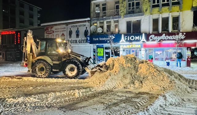 Patnos’ta Karla Mücadele Örnek Oldu, Ağrı Merkez Sınıfta Kaldı