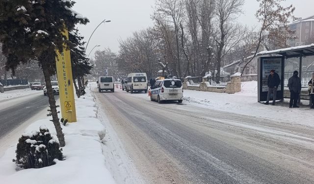 Eksi 25 Derecede Zabıta Nöbeti: Eleşkirt Halkına Yönelik Uygulama Tepki Çekiyor