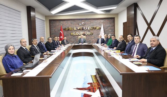 Vali Bozkurt Brifing Almaya Başladı