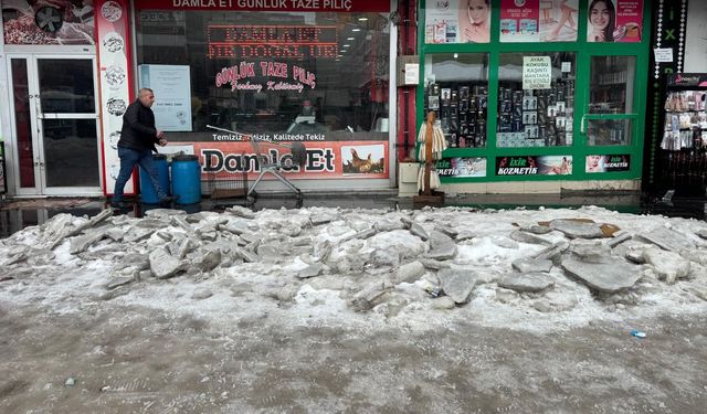 Başkan Hazal Aras, Ağrı’ya Rezaleti Yaşatıyor!