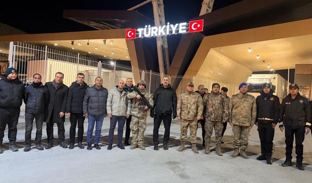 Ağrı Valisi Bozkurt, Gürbulak Sınır Hattında İncelemelerde Bulundu