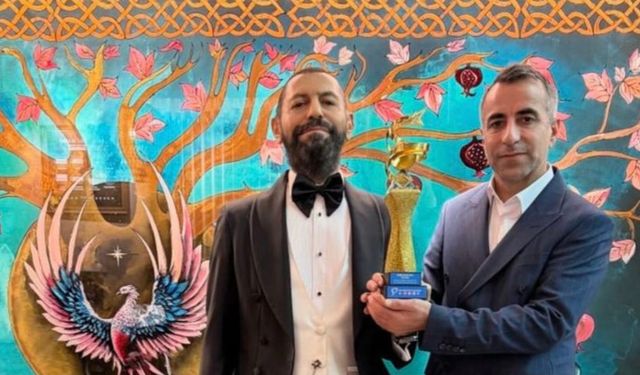 Akif Manaf’a İsveç’ten “Global Peace Prize” Ödülü